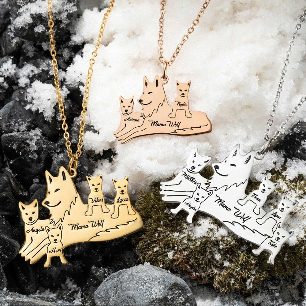 Personalized Wolf Necklace, Mama Wolf Necklace with 1-8 Names, Stainless Steel Necklace, Family Gift for Mother/Grandma